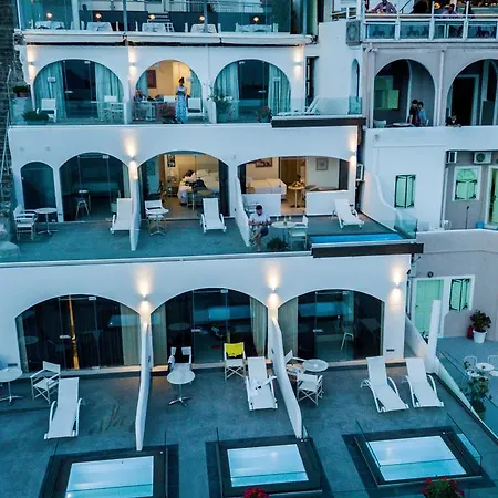 Kratiras View Luxury סנטוריני